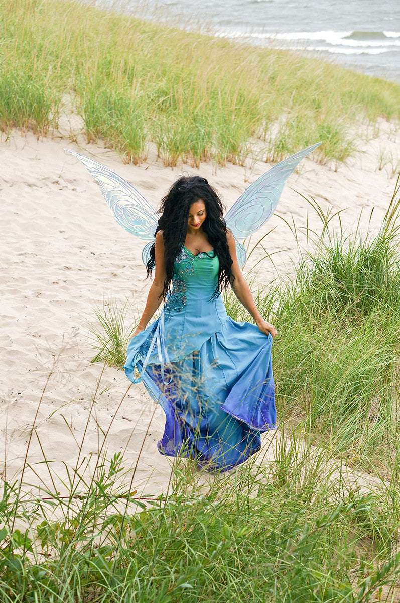 Extra Large Silvermist Iridescent Fairy Wings in Clear with Pearl veins
