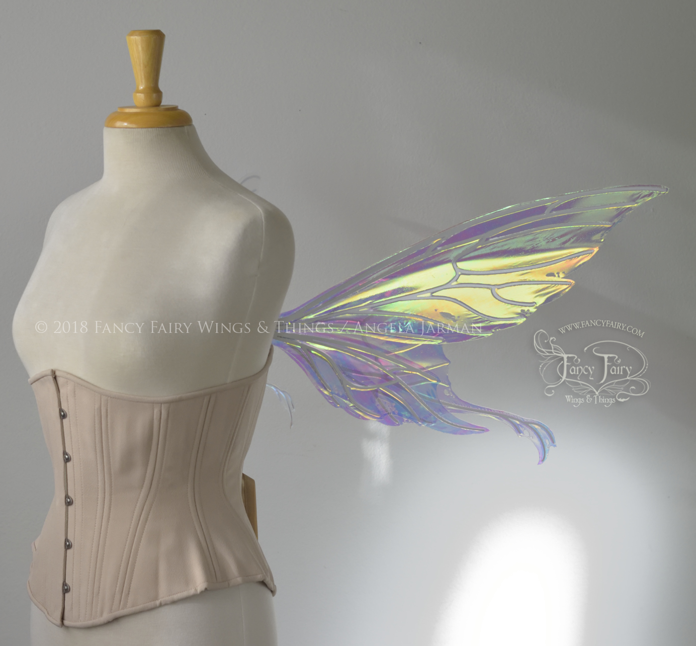 Aynia / Morgana Hybrid Iridescent Fairy Wings in Clear Diamond Fire with Pearl veins