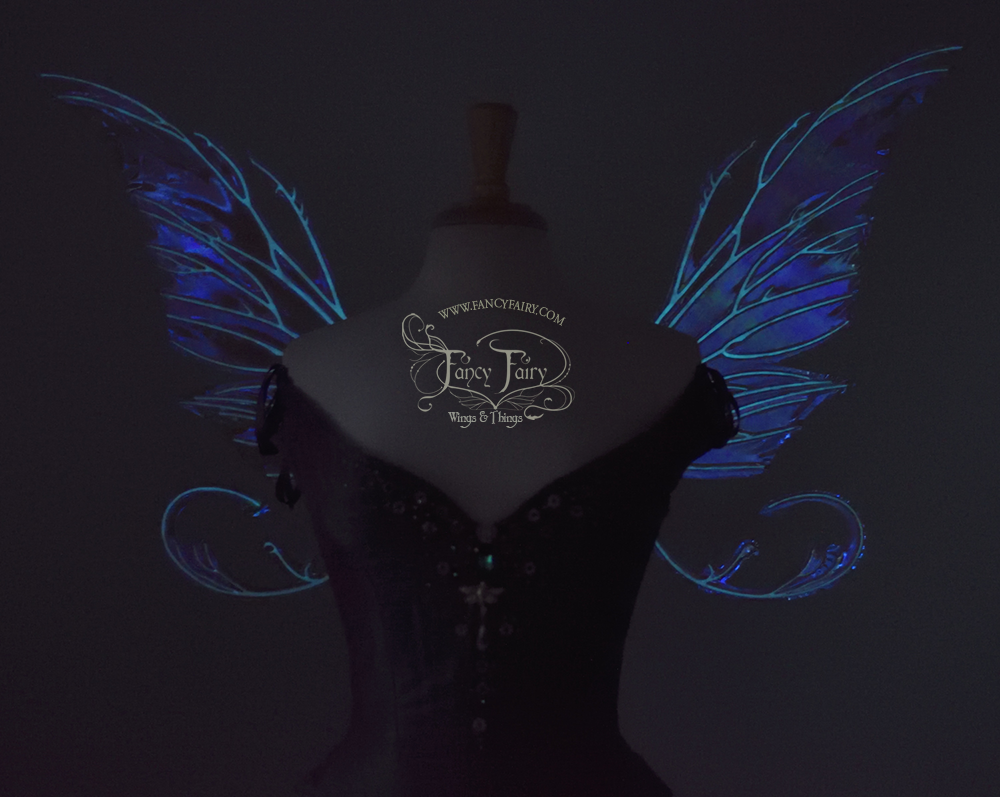 Bloodvine Iridescent Fairy Wings in Lilac with Aqua Glow Veins