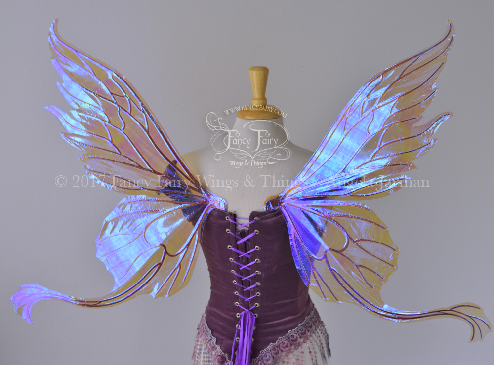 Vivienne / Guinevere Hybrid Iridescent Fairy Wings in Lilac with Copper Veins