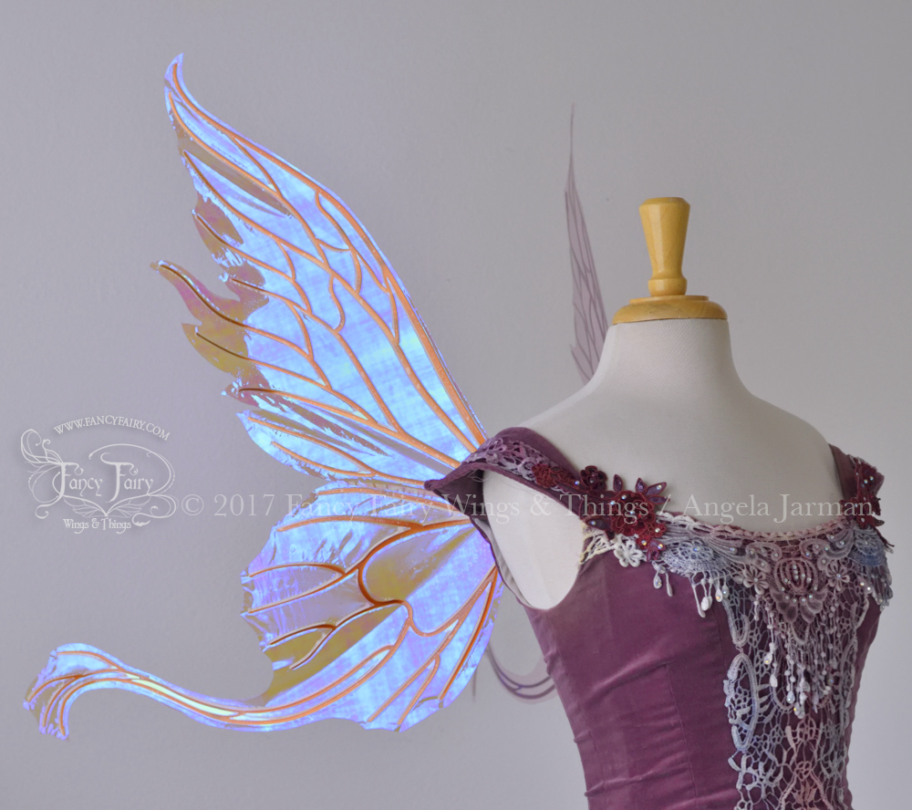 Vivienne / Guinevere Hybrid Iridescent Fairy Wings in Lilac with Copper Veins