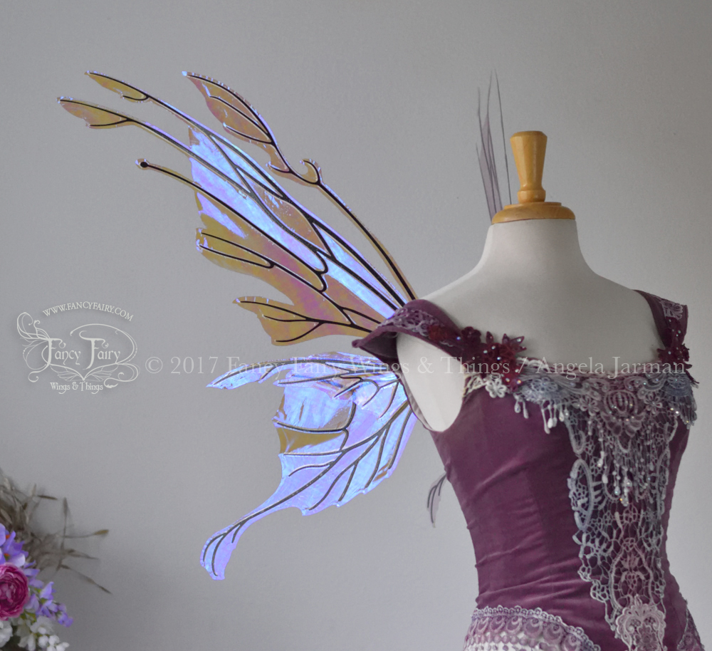 Goblin / Morgana Hybrid Iridescent Fairy Wings in Lilac with Black Veins