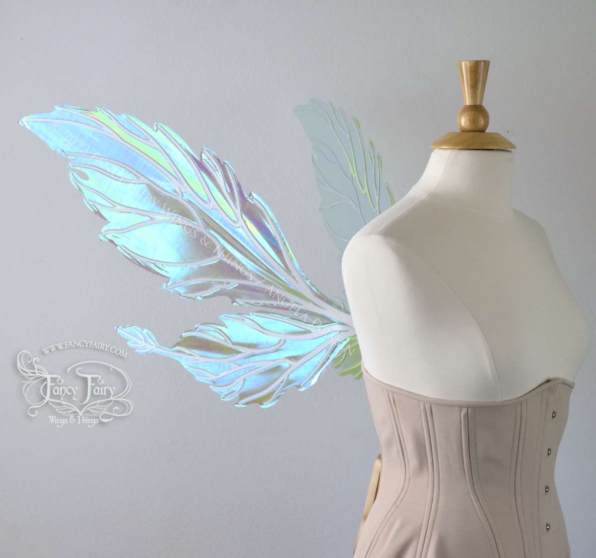 Ivy Iridescent Convertible Fairy Wings in Absinthe with white veins