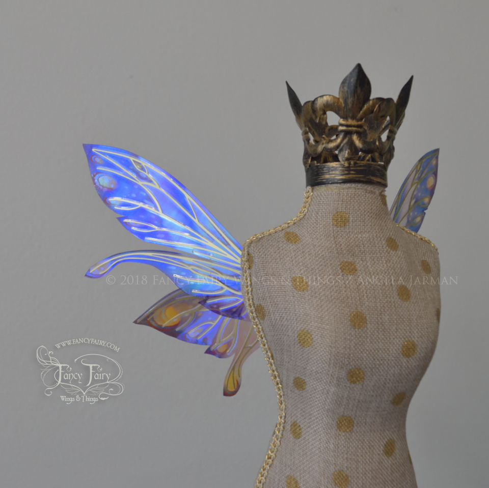 Salome 5 inch Doll & Accessory Fairy Wings in Blue & Gold with Brass Veins