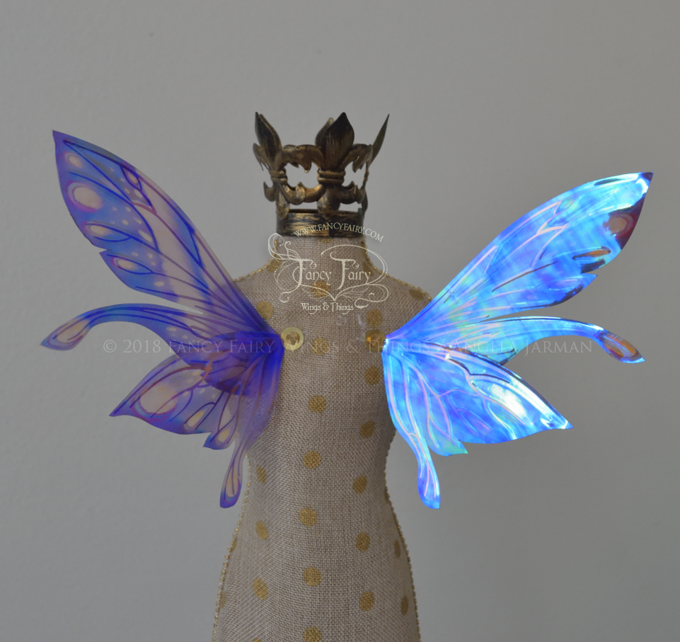 Salome 5 inch Doll & Accessory Fairy Wings in Blue & Gold with Brass Veins