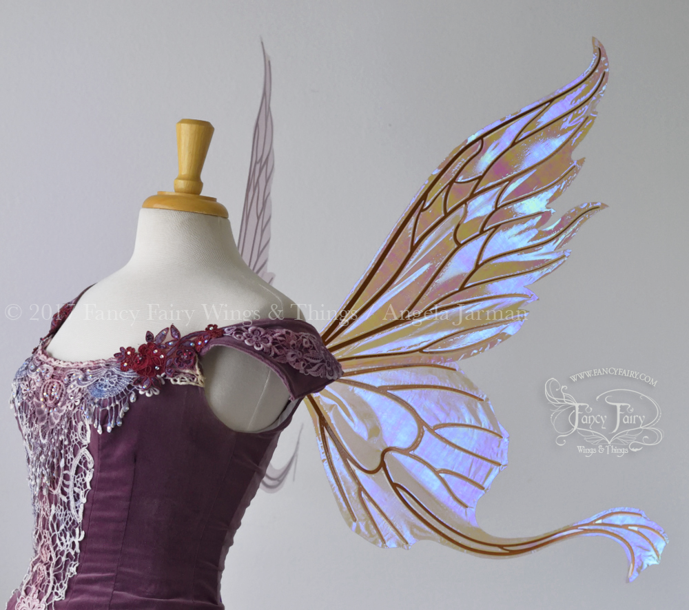 Vivienne / Guinevere Hybrid Iridescent Fairy Wings in Lilac with Copper Veins